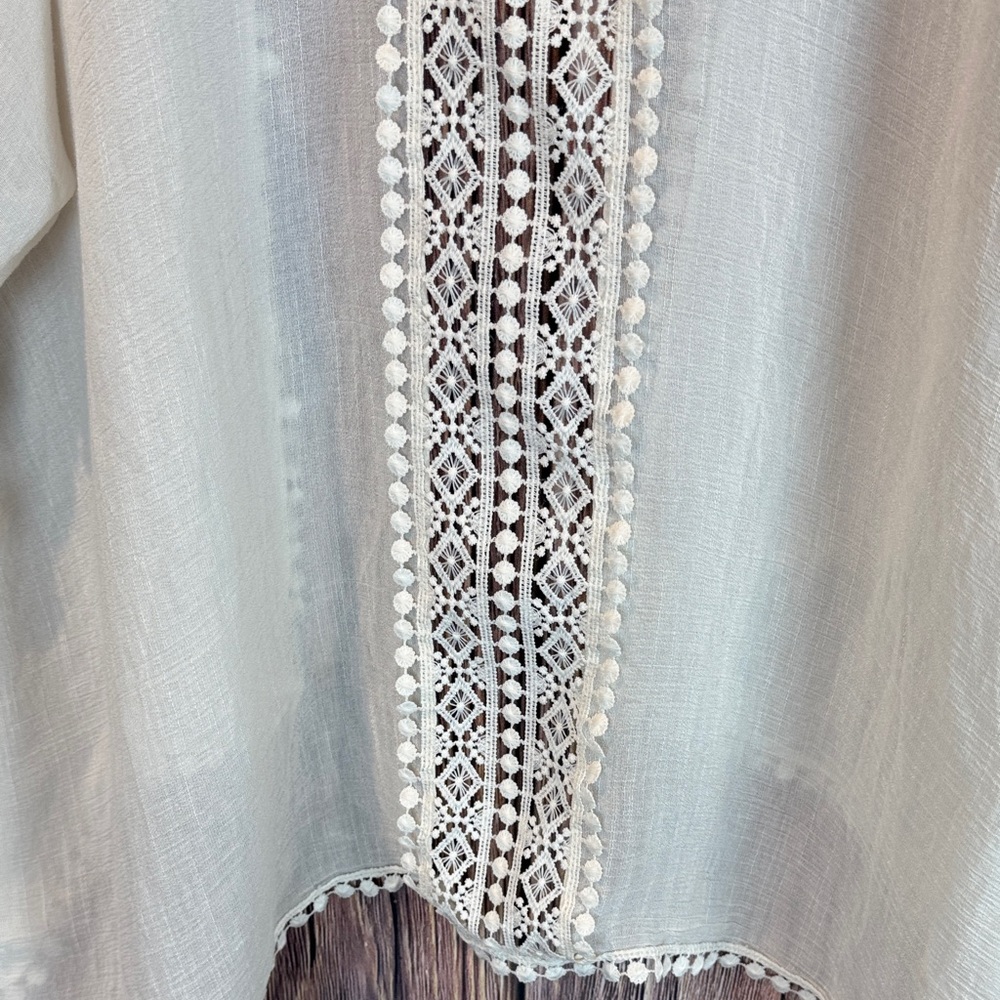 Steve Madden Cream Lace Kimono - Picture 11 of 15